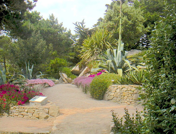 Georges Delaselle Garden, Île de Batz, France